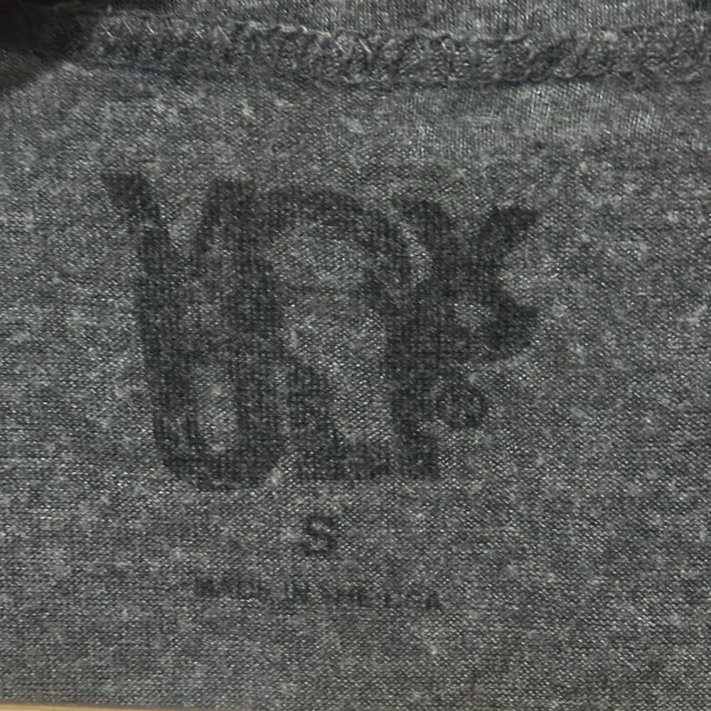 EUC Vox Populi Grey Bald Eagle Sleeveless Graphic Shirt Size Small - Picture 5 of 10